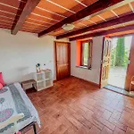 Podere Tra Gli Ulivi - Yoga, Natura E Silenzio Проживание в семье Parrano