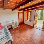 Podere Tra Gli Ulivi - Yoga, Natura E Silenzio