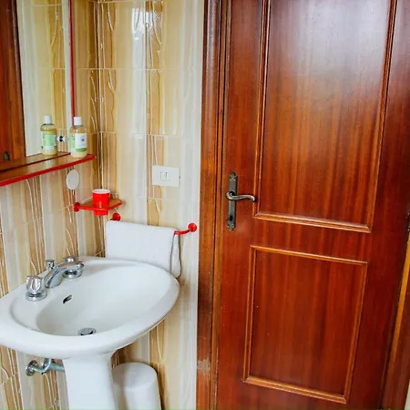 Podere Tra Gli Ulivi - Yoga, Natura E Silenzio *