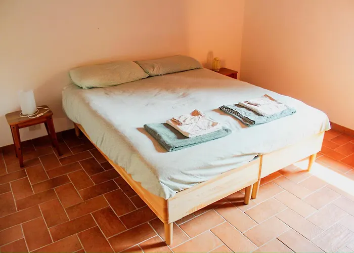 Quarto em Acomodações Particulares Podere Tra Gli Ulivi - Yoga, Natura E Silenzio Parrano